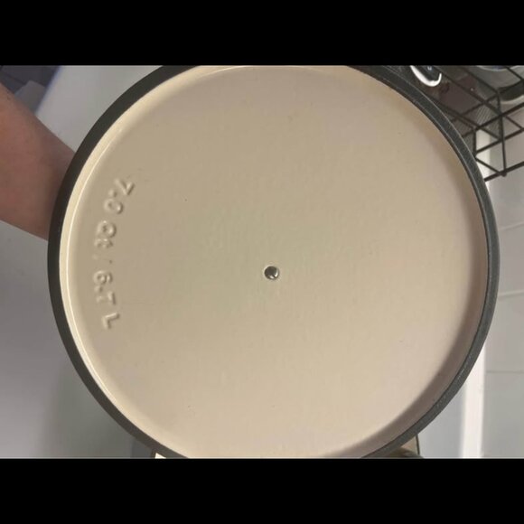 Cuisinart Dutch Oven Casserole Dish Cast Iron Teal 7 Quart - Picture 7 of 7